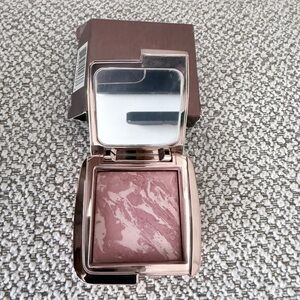 Hourglass Ambient Lighting Blush in Mood Exposure